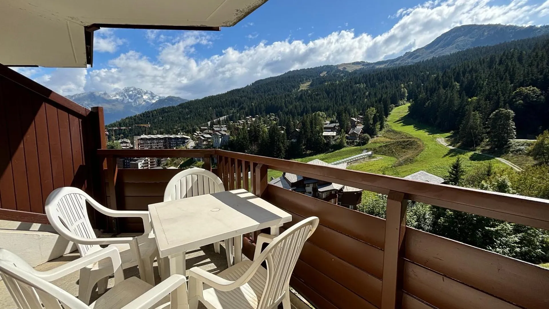 Residence Atrey 403 Cles Blanches Courchevel France